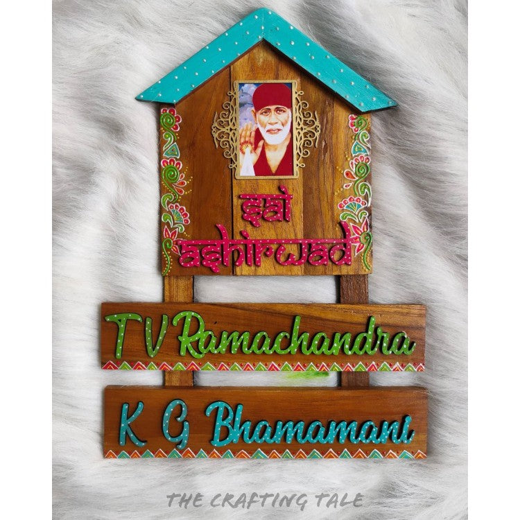 WOODEN NAME PLATE HUT SHAPE