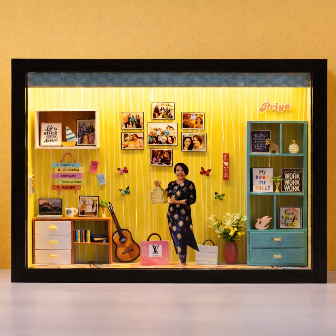 HER HAPPY CORNER Miniature frame