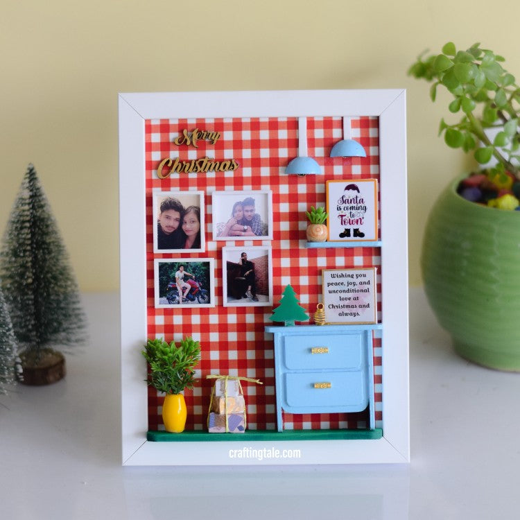 "THE CUTE CORNER" MINIATURE FRAME - CHRISTMAS THEME